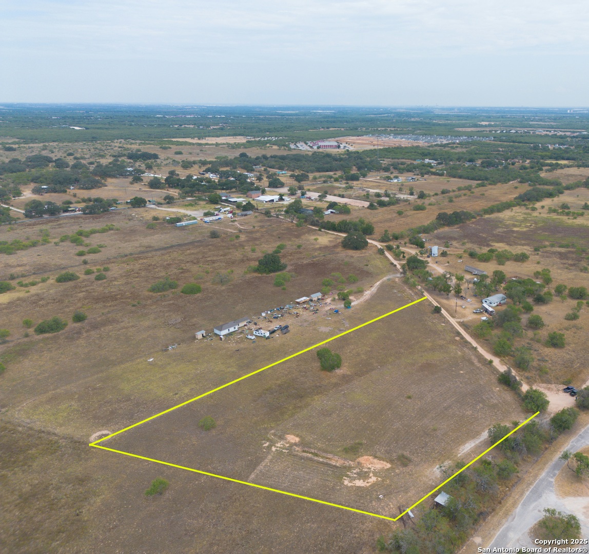 main property photo 3