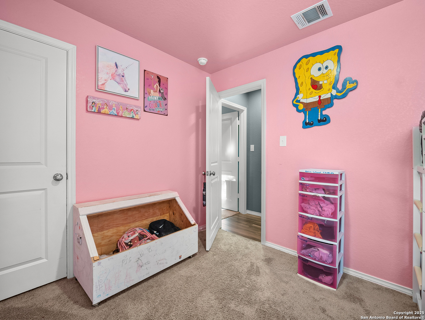 property viewer photo 16