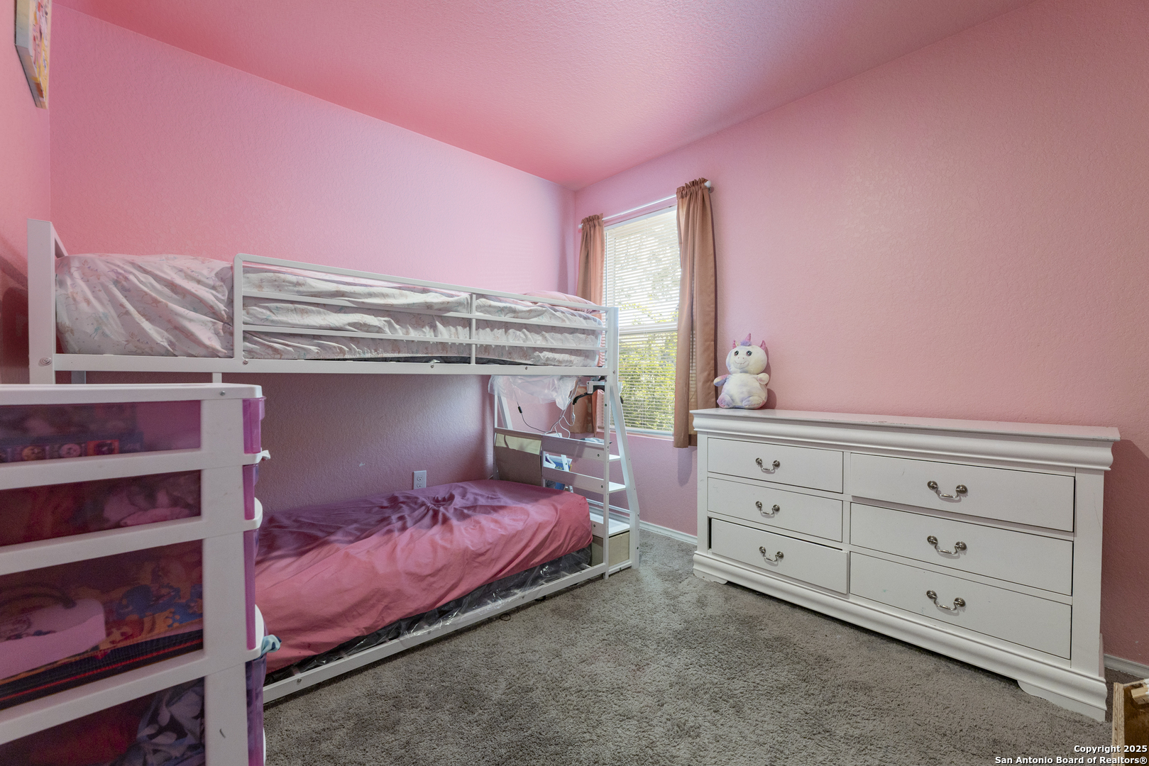 property viewer photo 17
