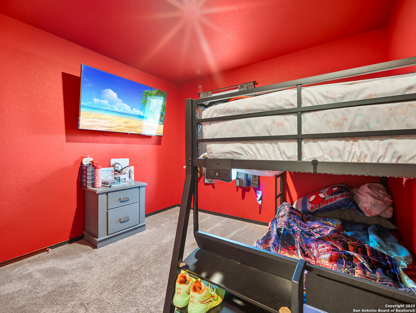 property viewer photo 20