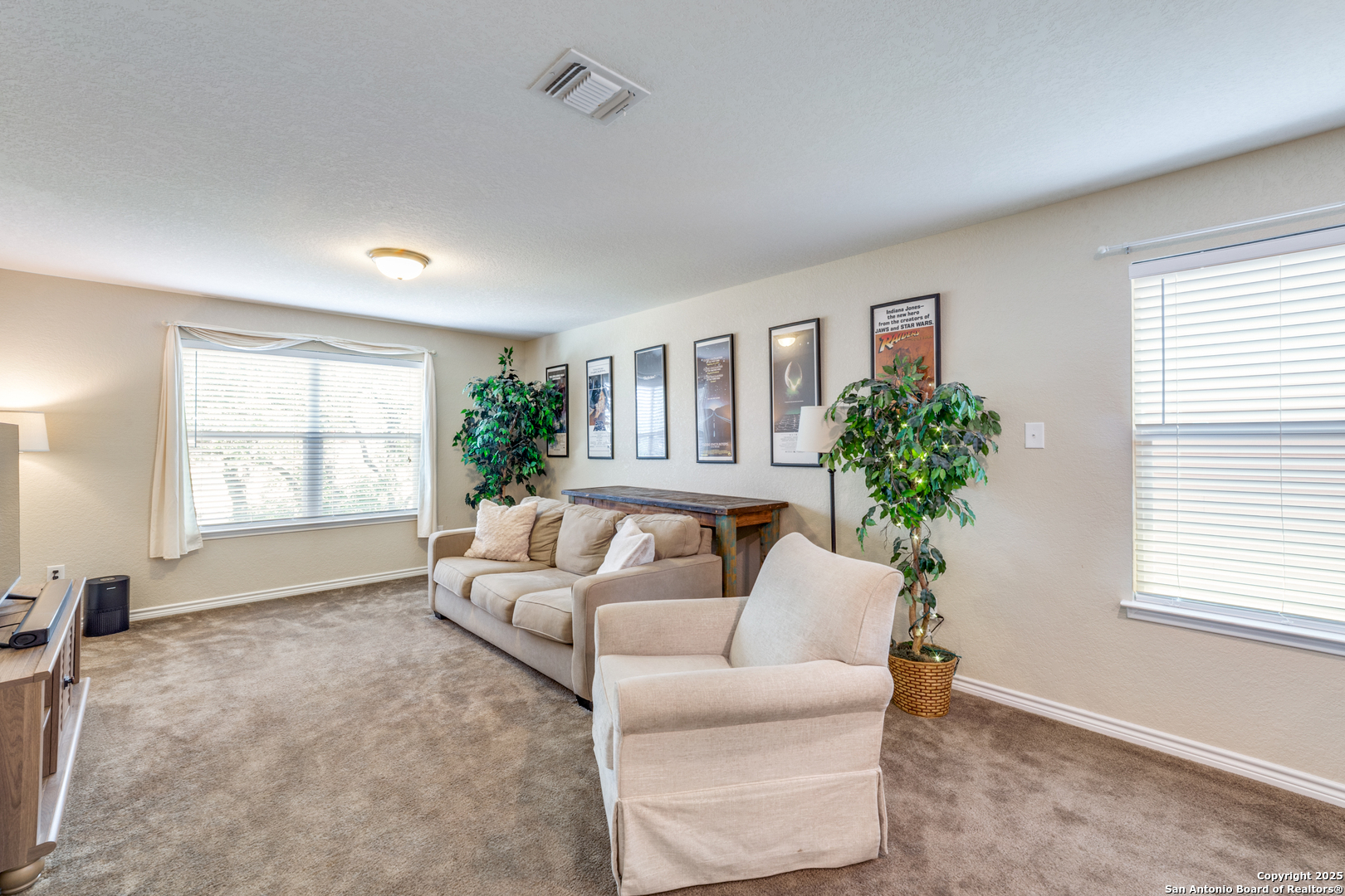 property viewer photo 15