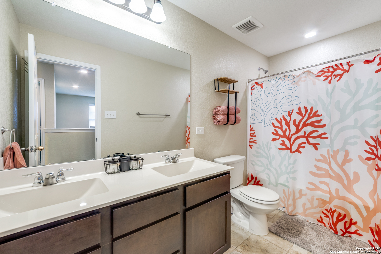 property viewer photo 20