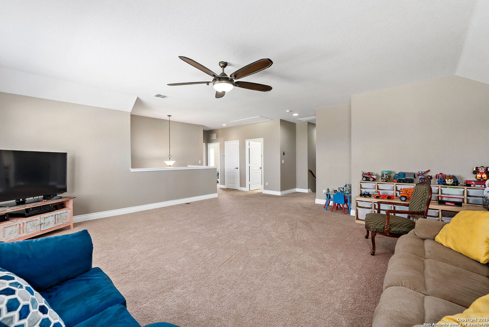 property viewer photo 11