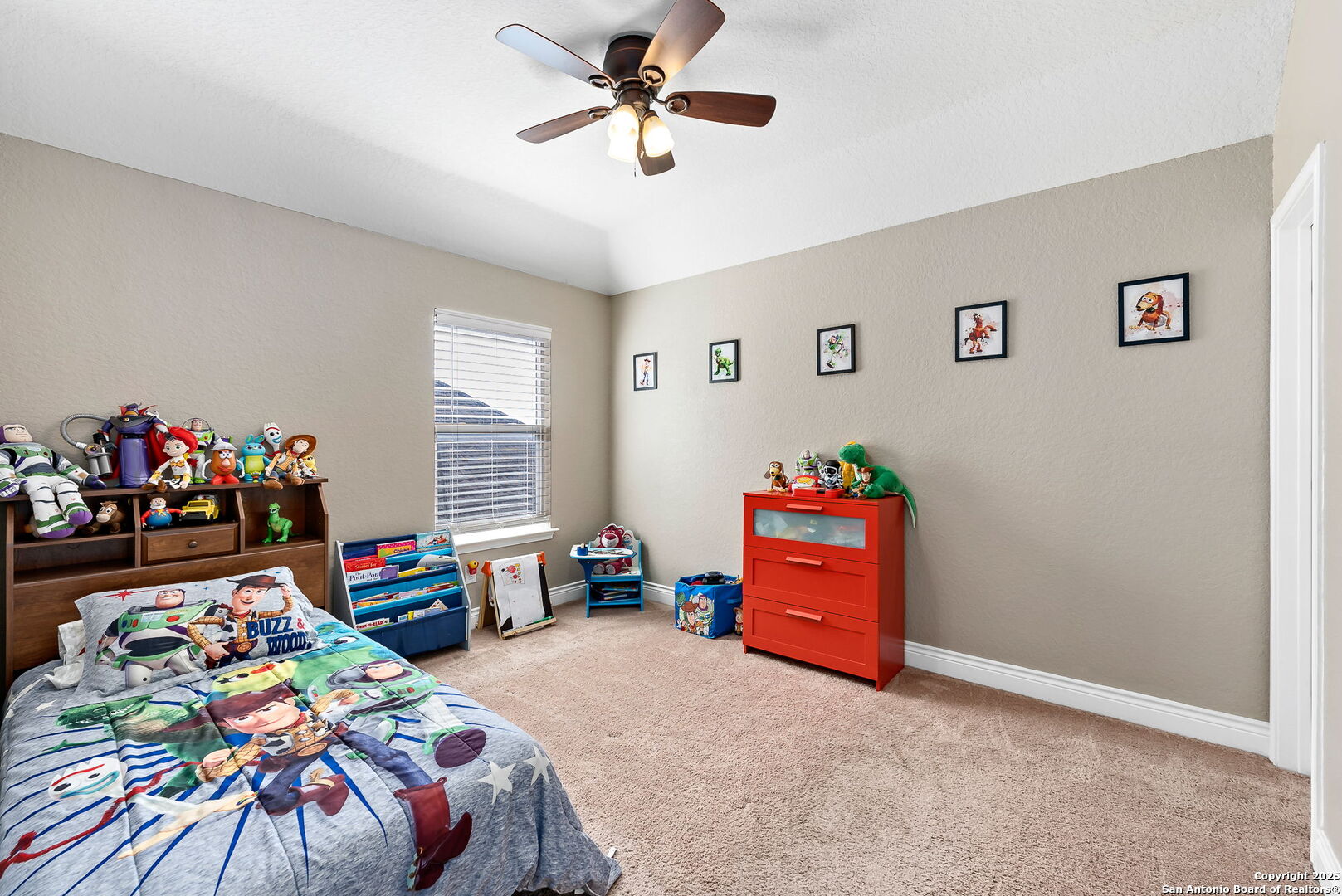 property viewer photo 13