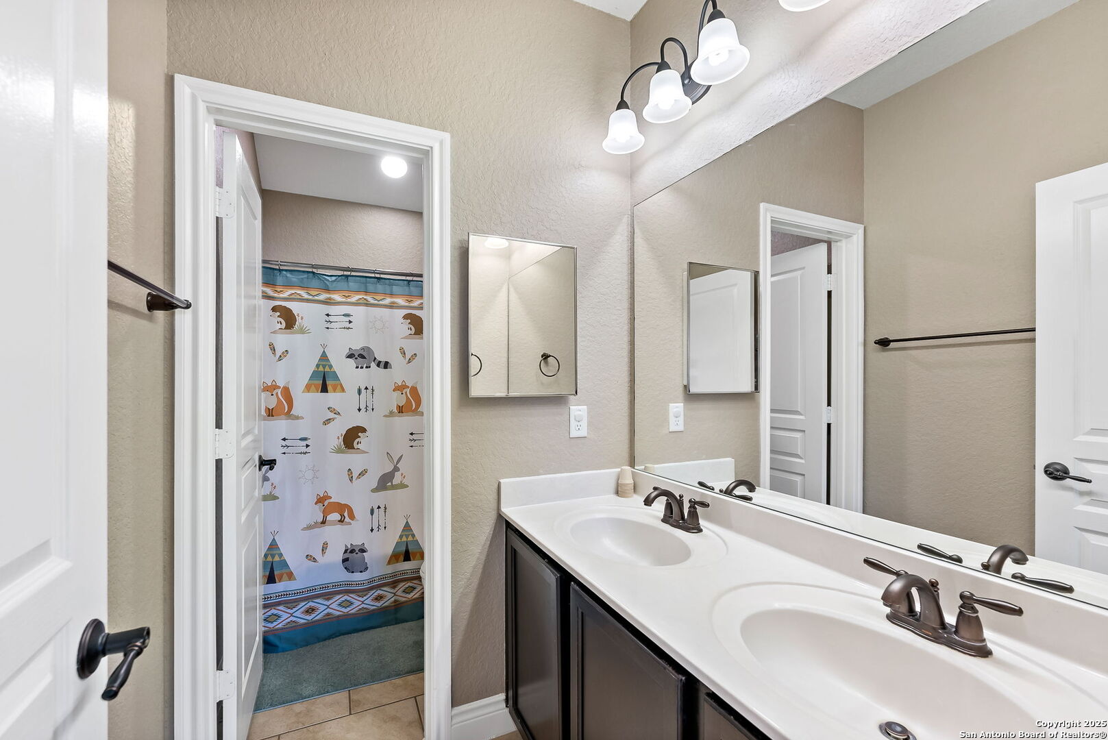 property viewer photo 14
