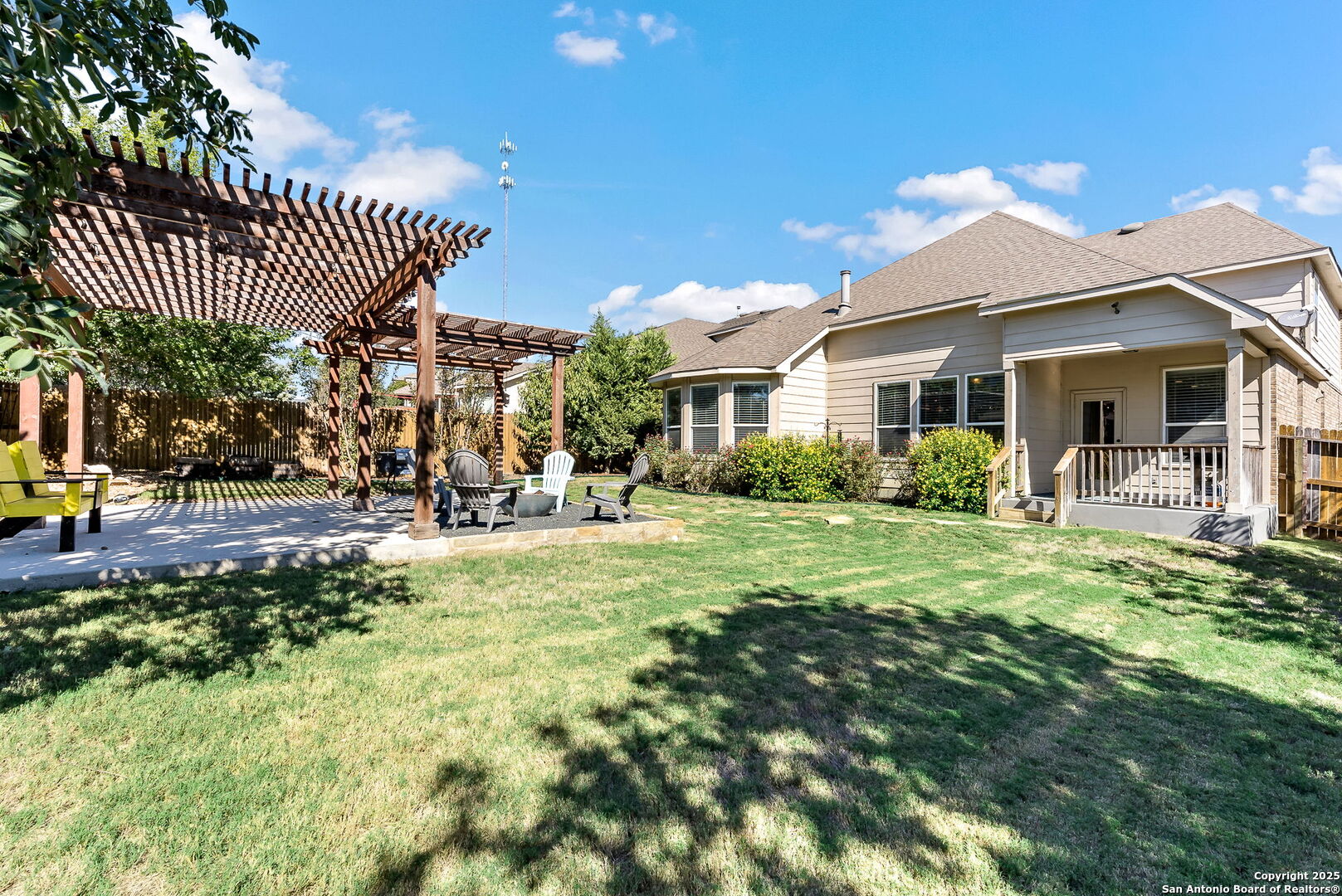 property viewer photo 18