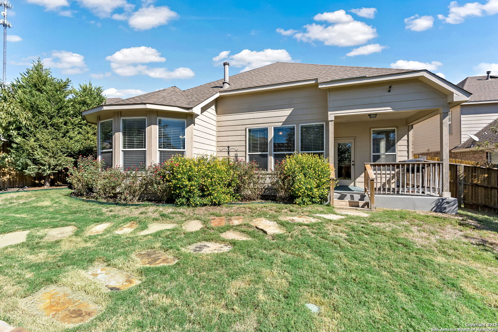 property viewer photo 19