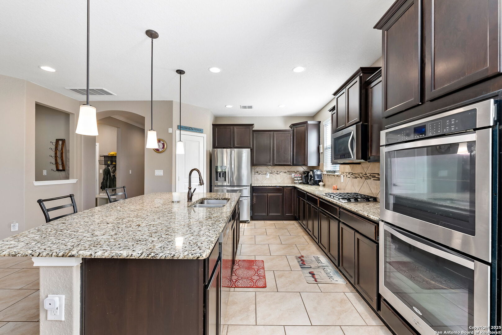 property viewer photo 2