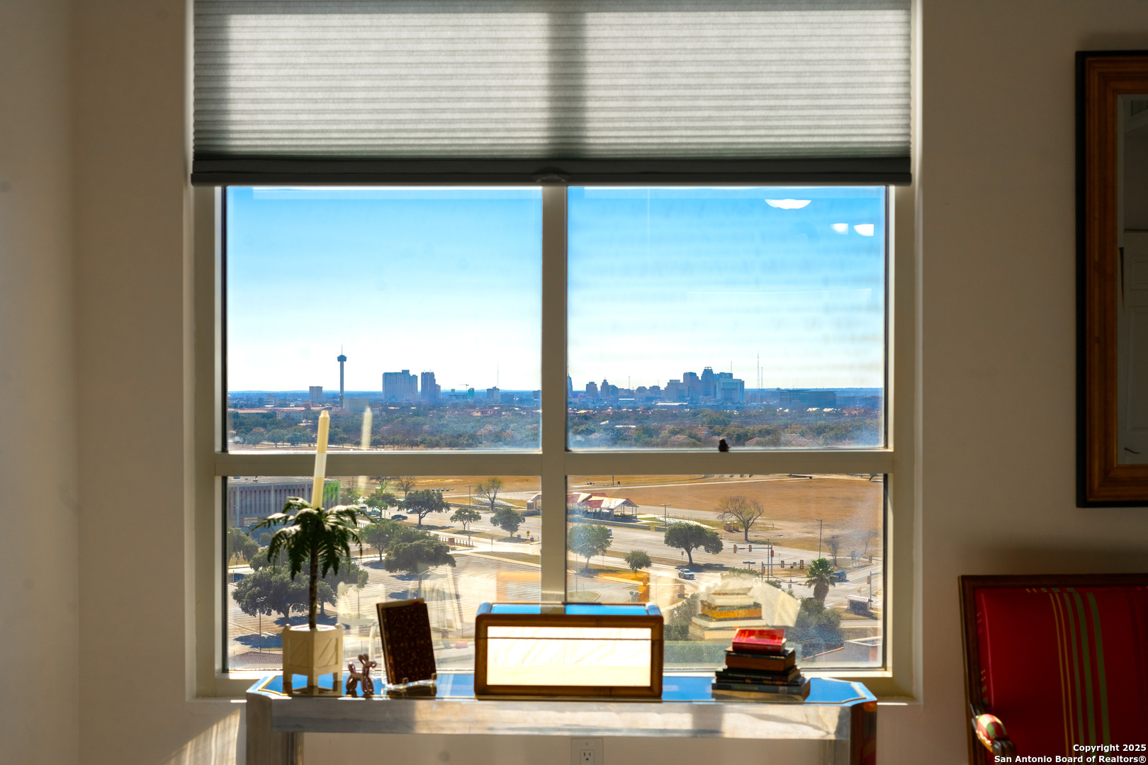 property viewer photo 20