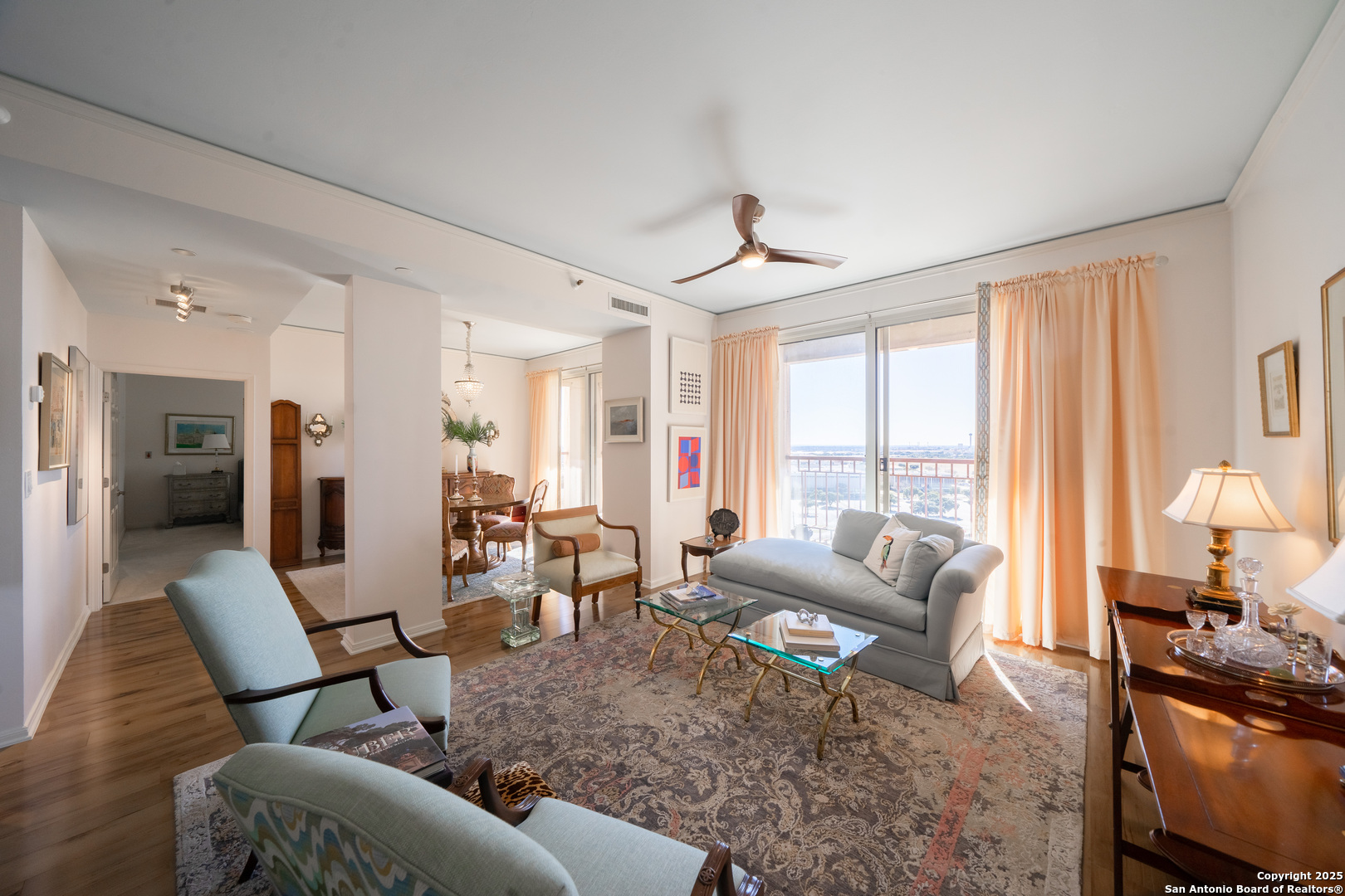 property viewer photo 6