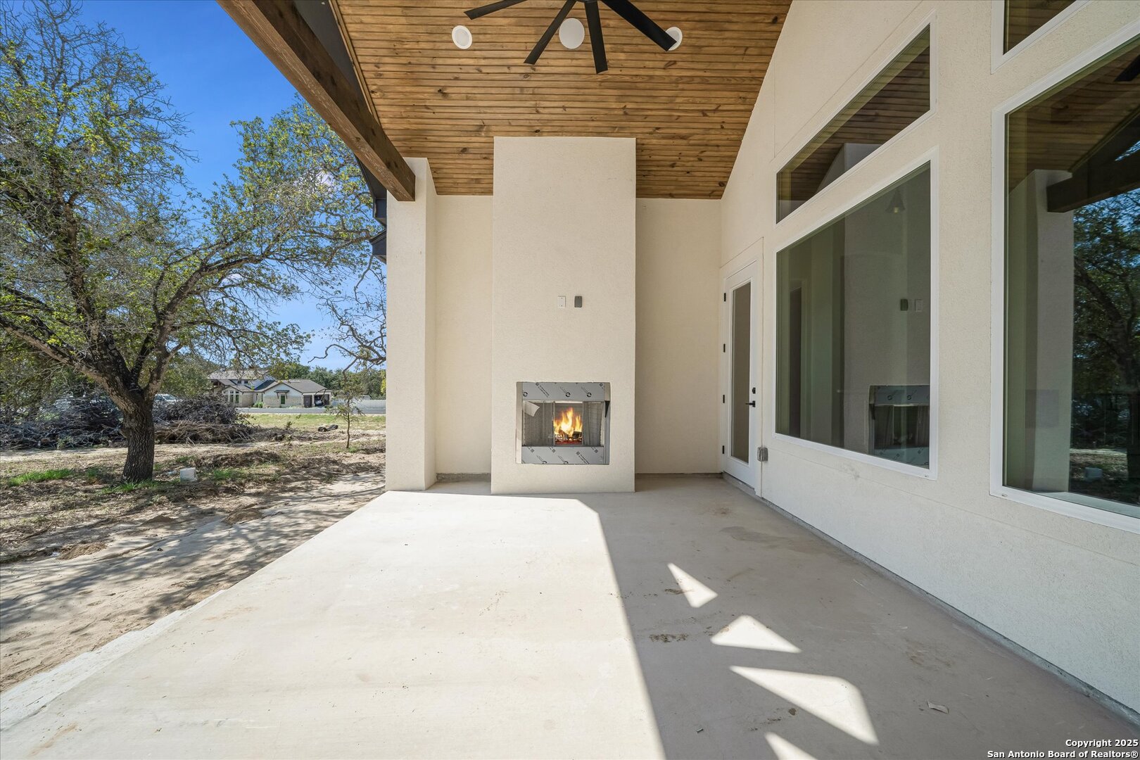 property viewer photo 39