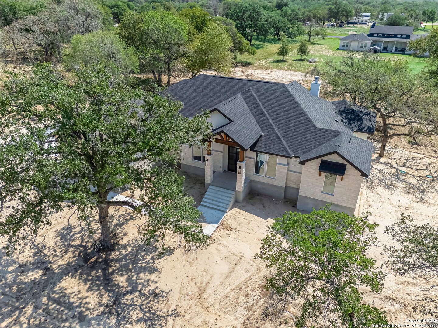 property viewer photo 44
