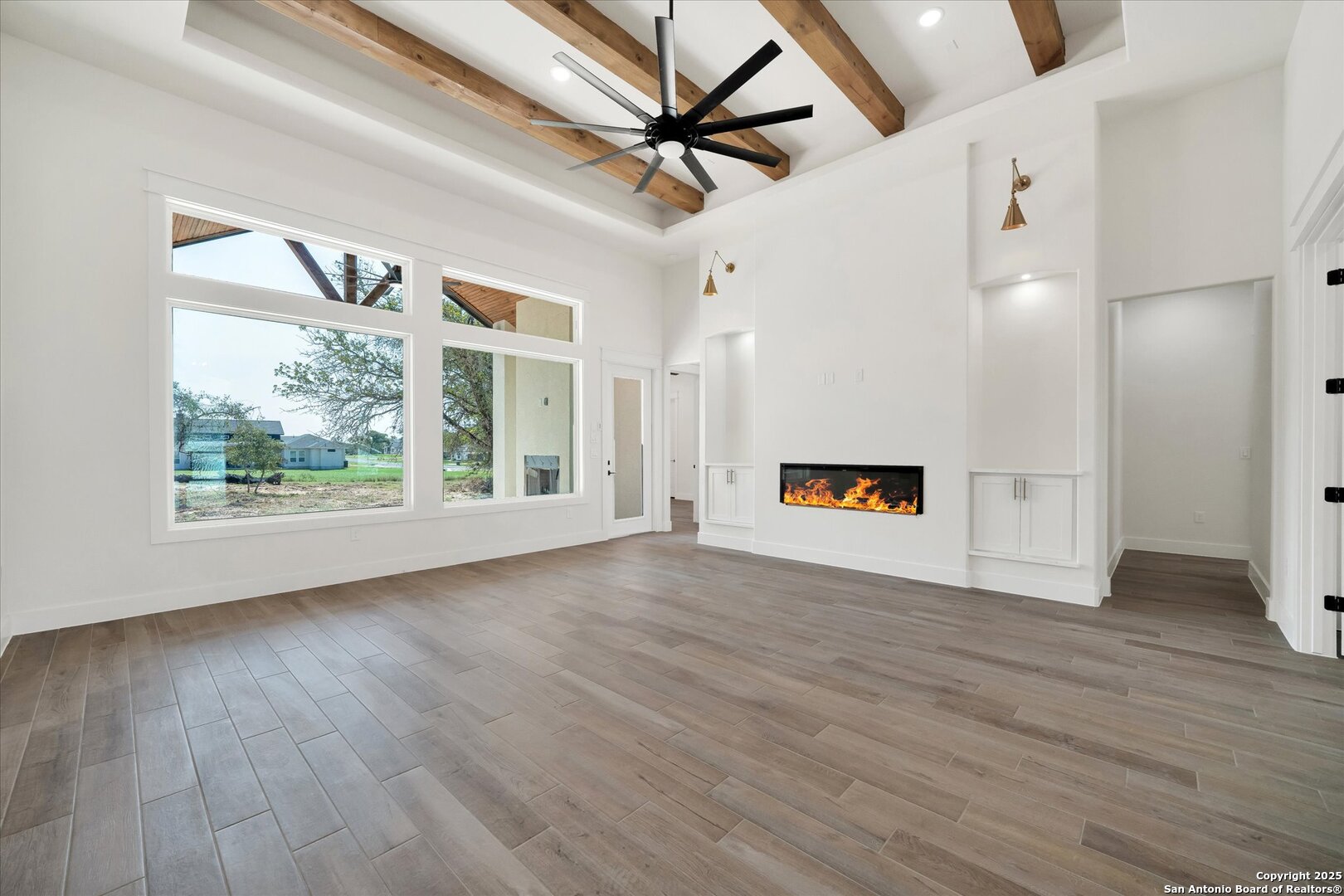 property viewer photo 8