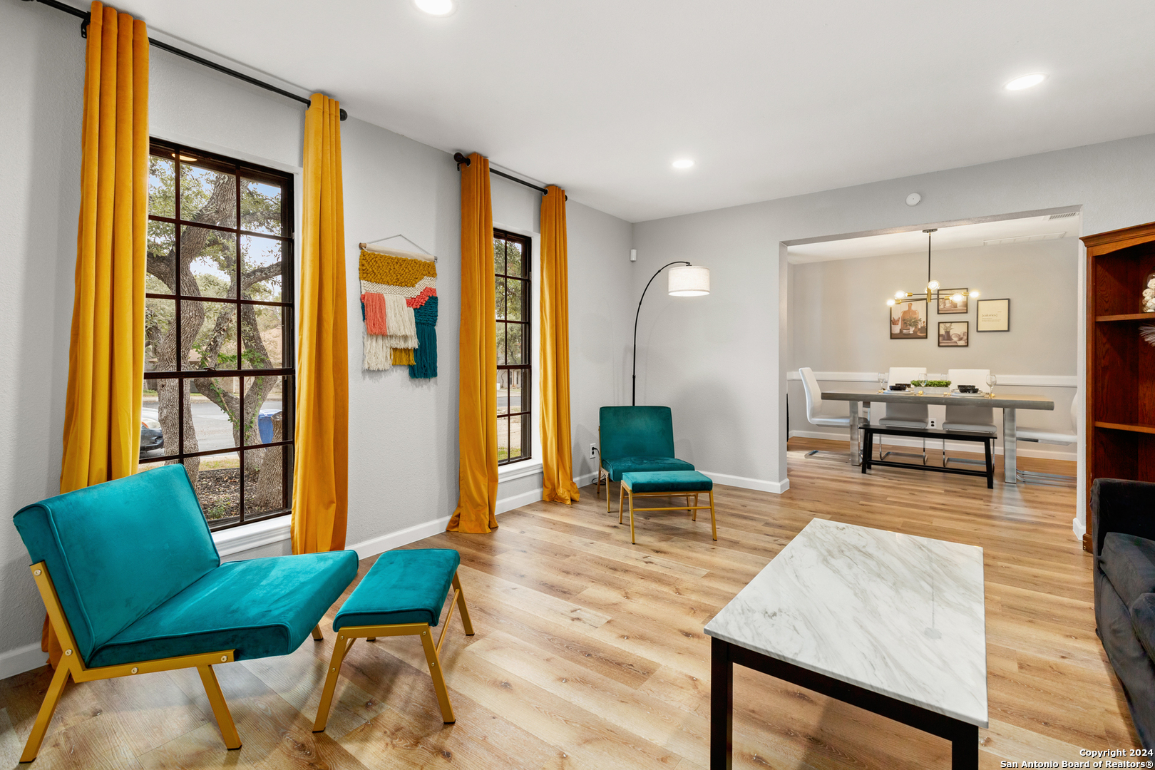 property viewer photo 10