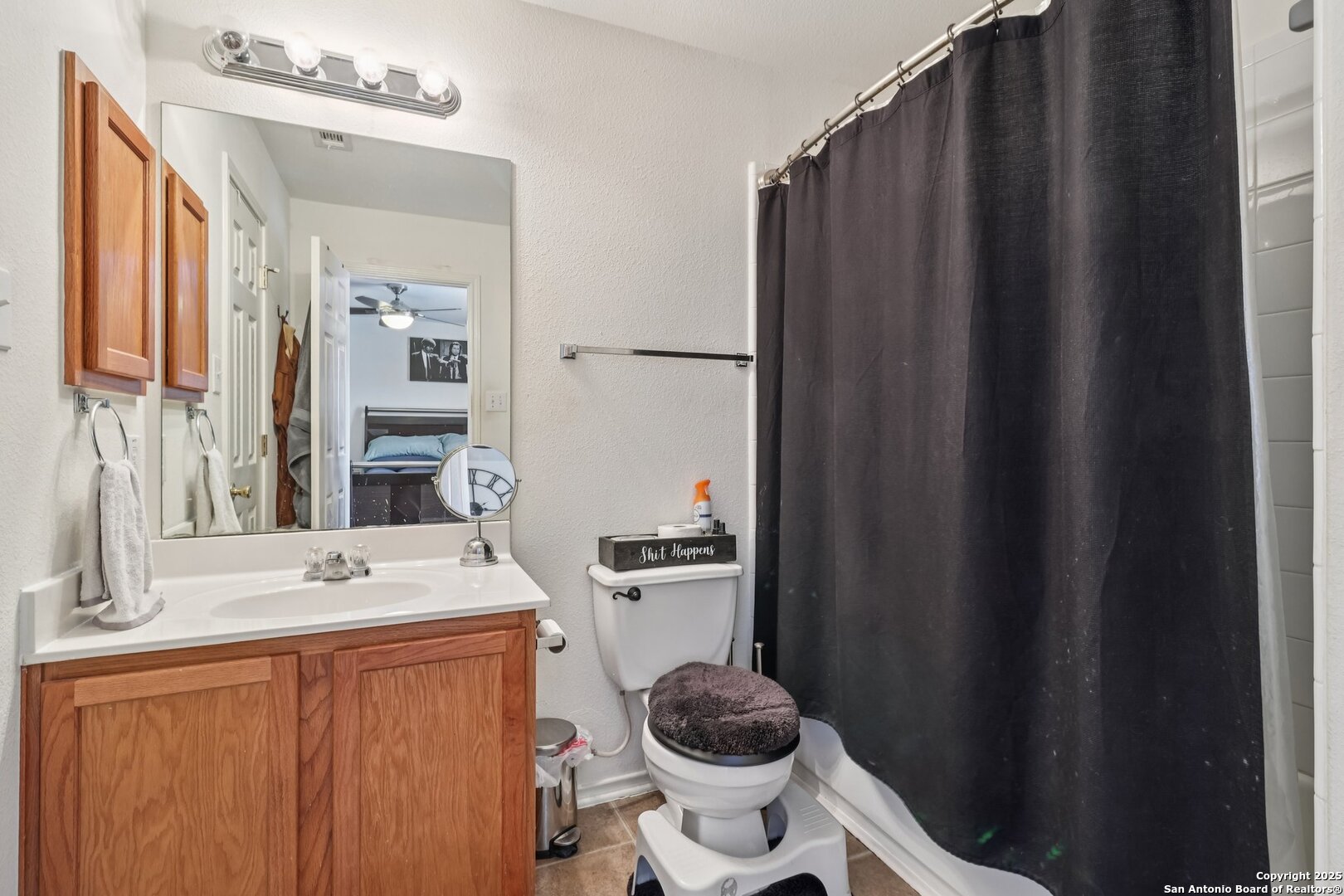 property viewer photo 13