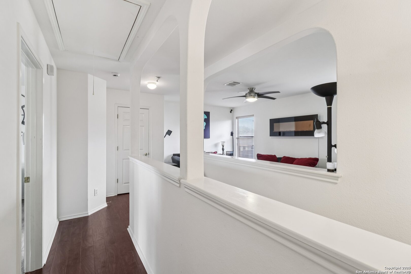 property viewer photo 18
