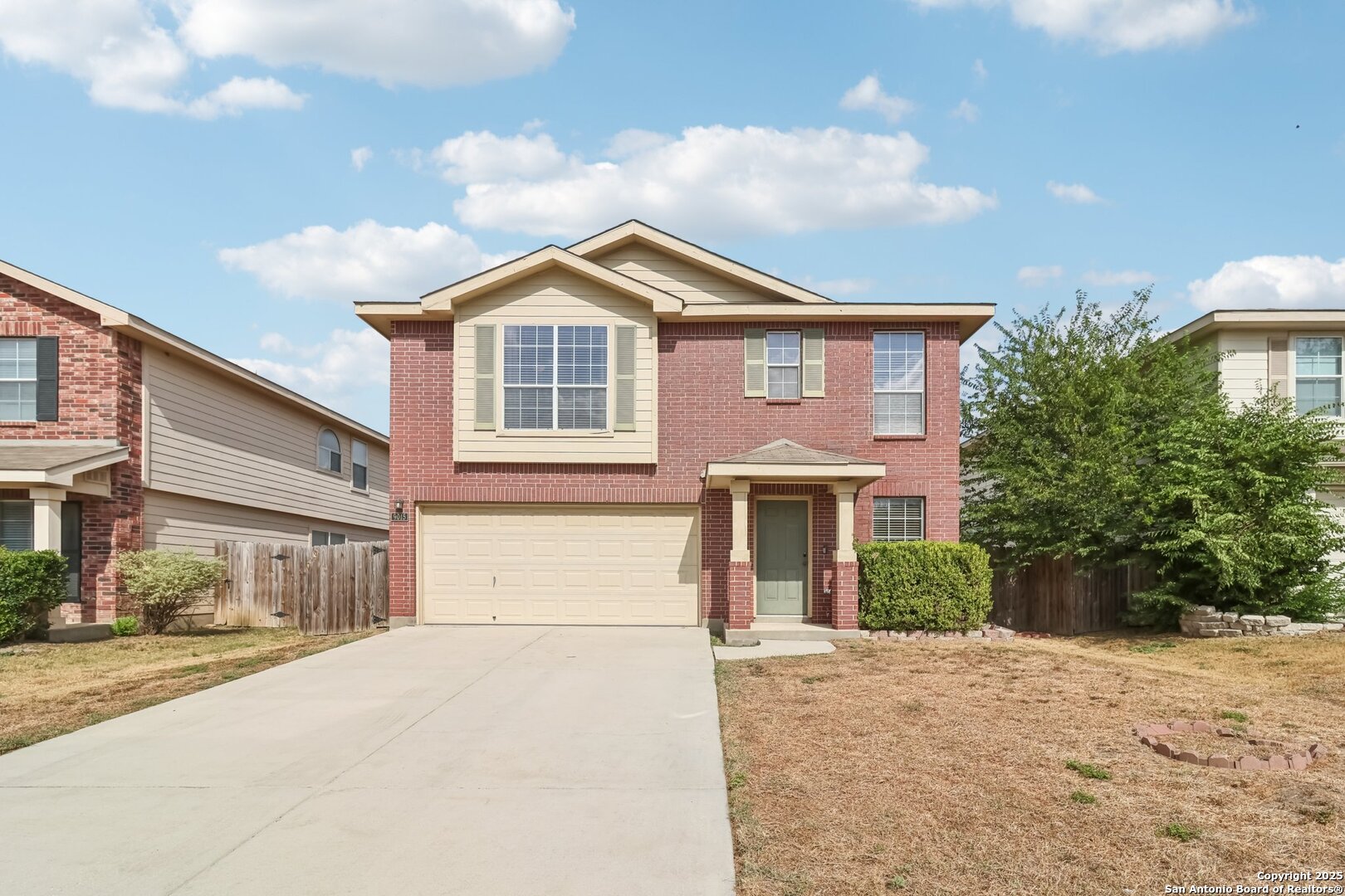 property viewer photo 2