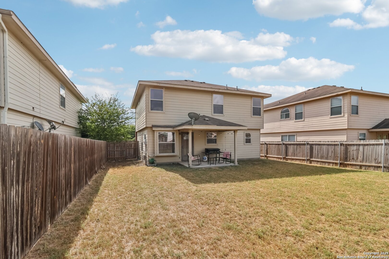 property viewer photo 27