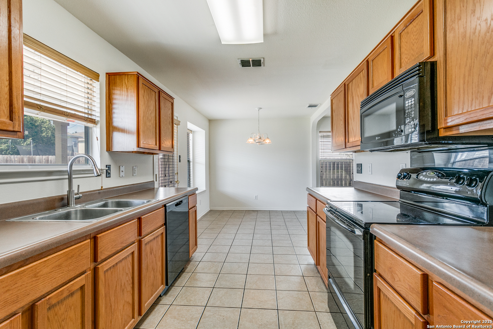 property viewer photo 8