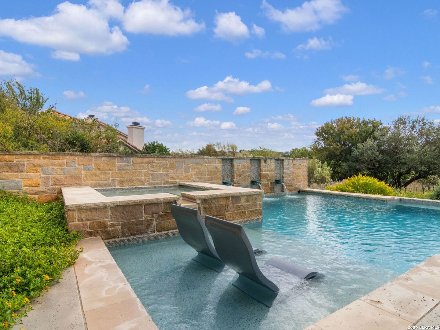 main property photo 59