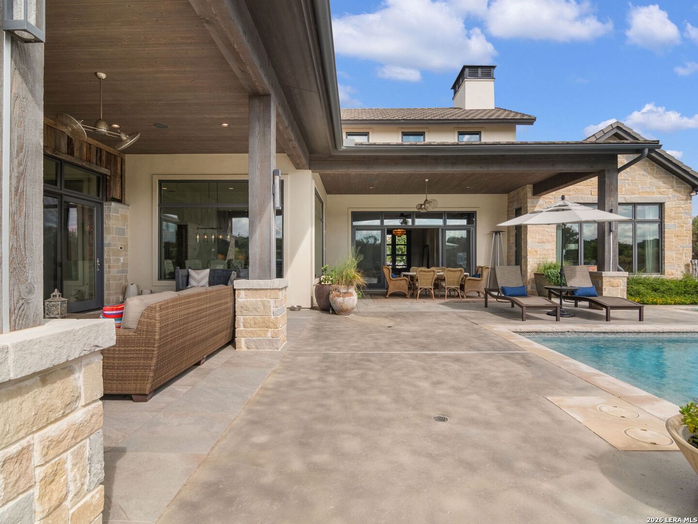 main property photo 60