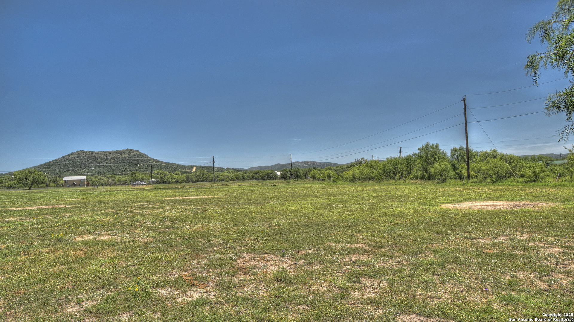 main property photo 14