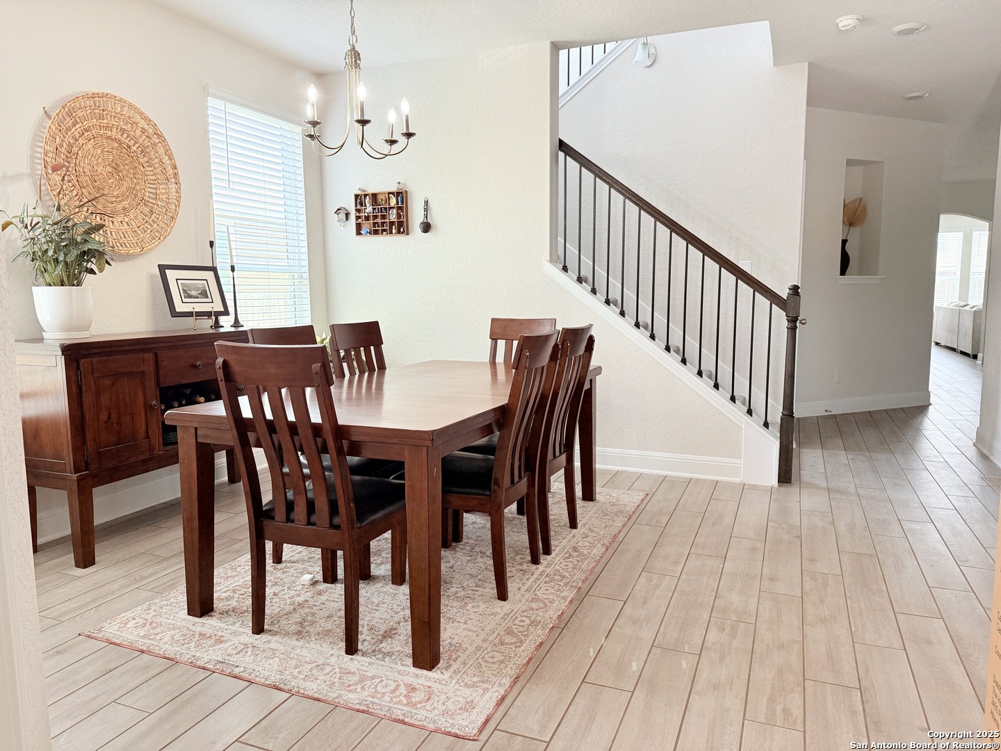 property viewer photo 7