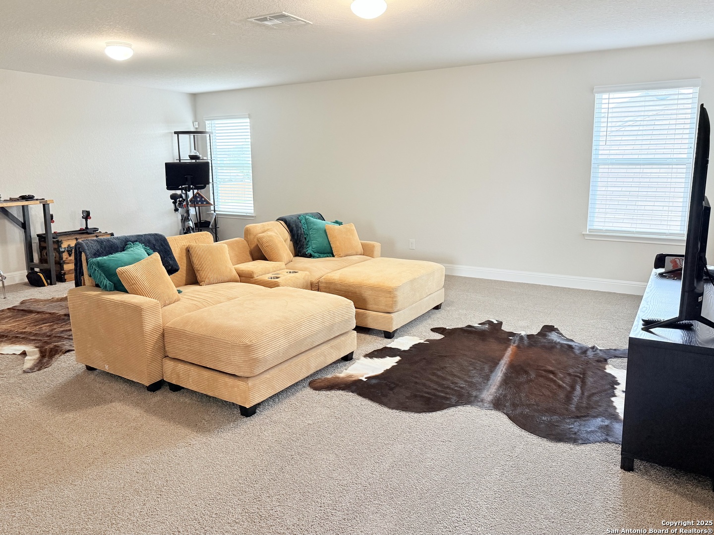 property viewer photo 9