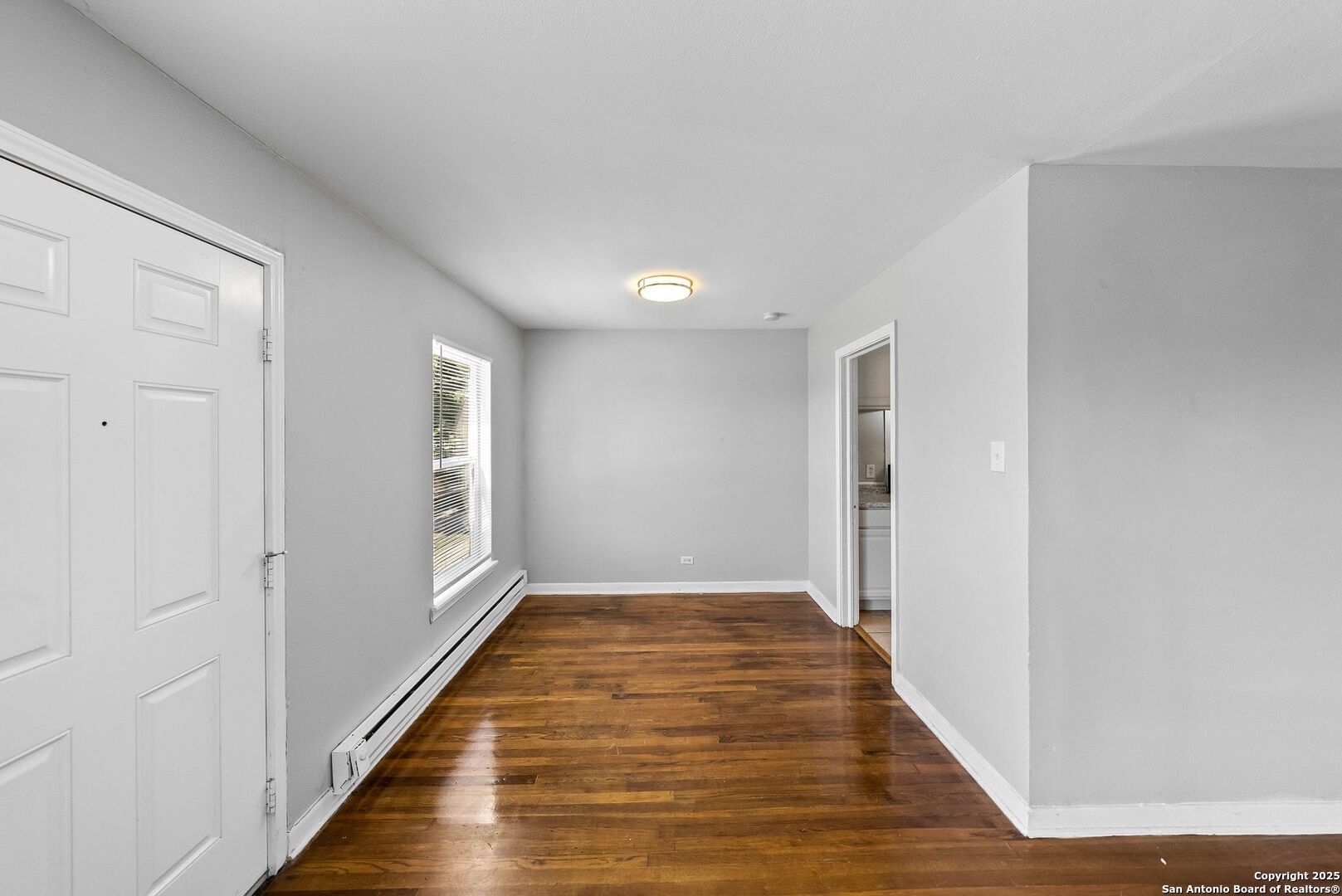 property viewer photo 11
