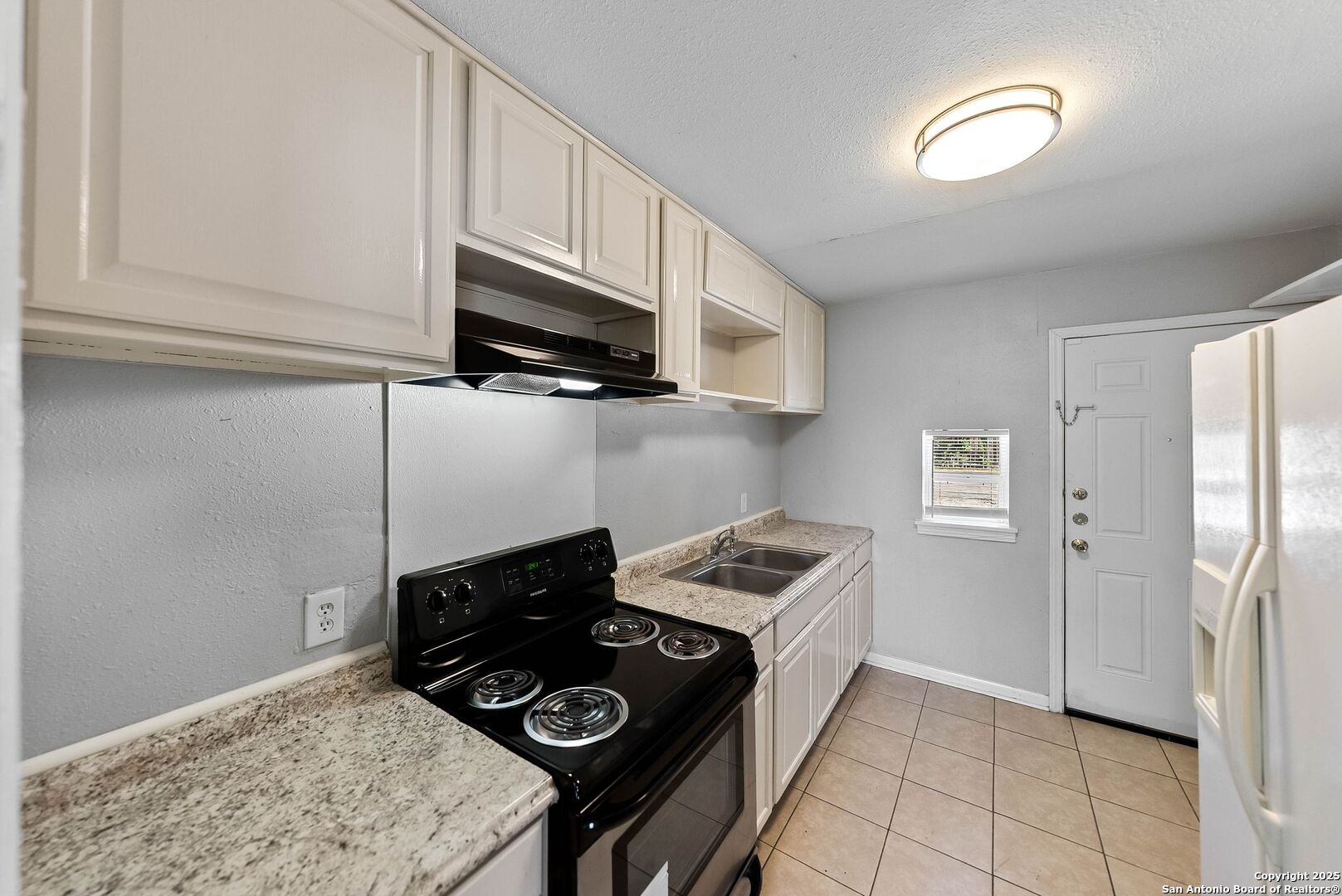 property viewer photo 6