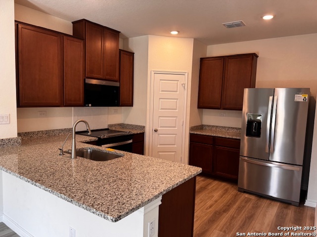 property viewer photo 3