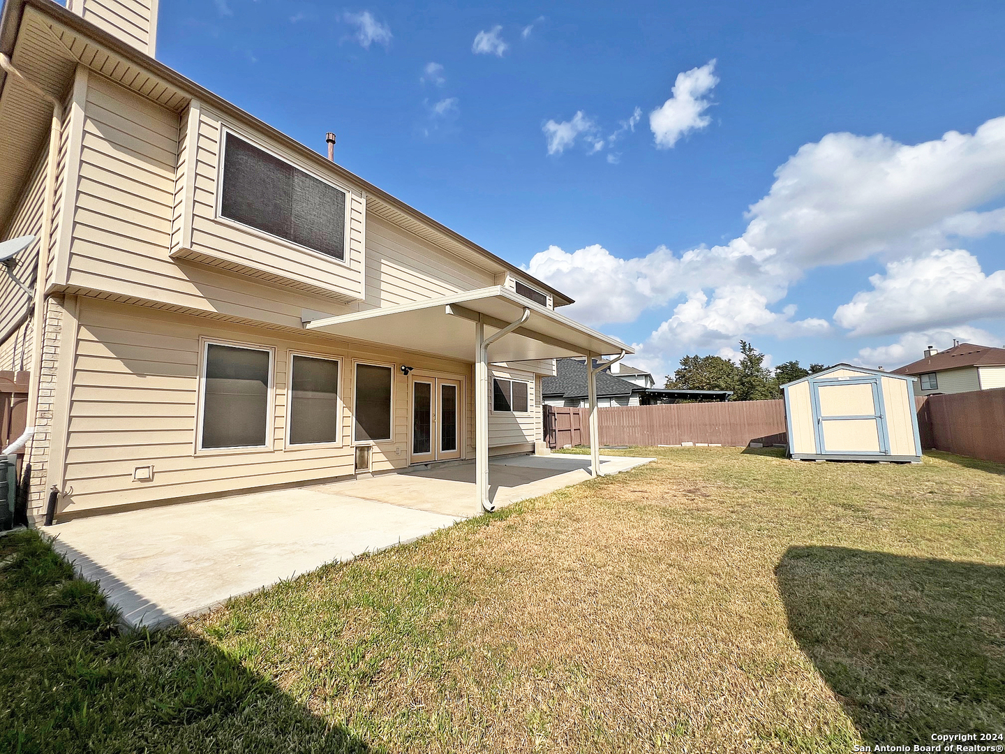 main property photo 33
