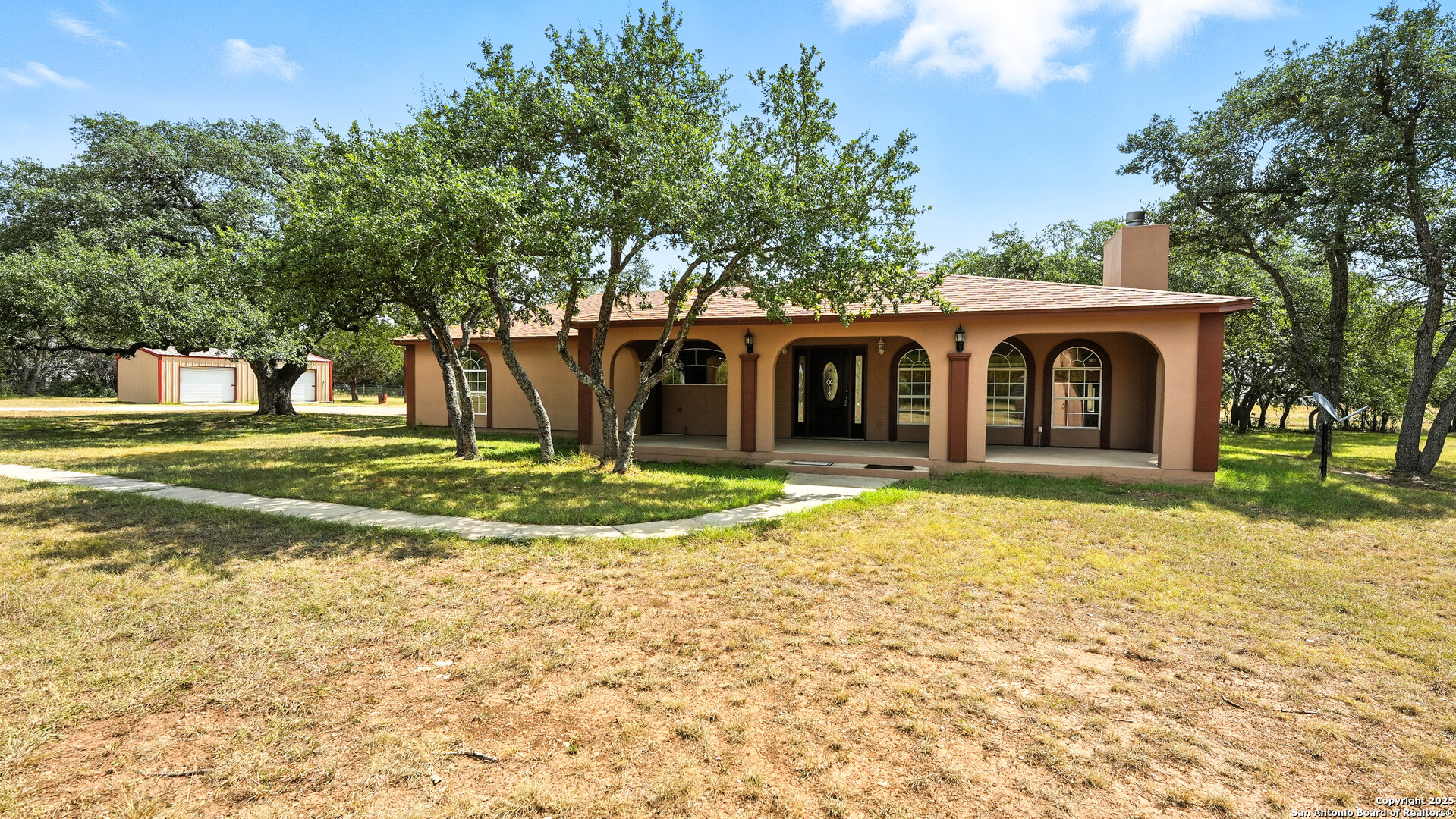 main property photo 42