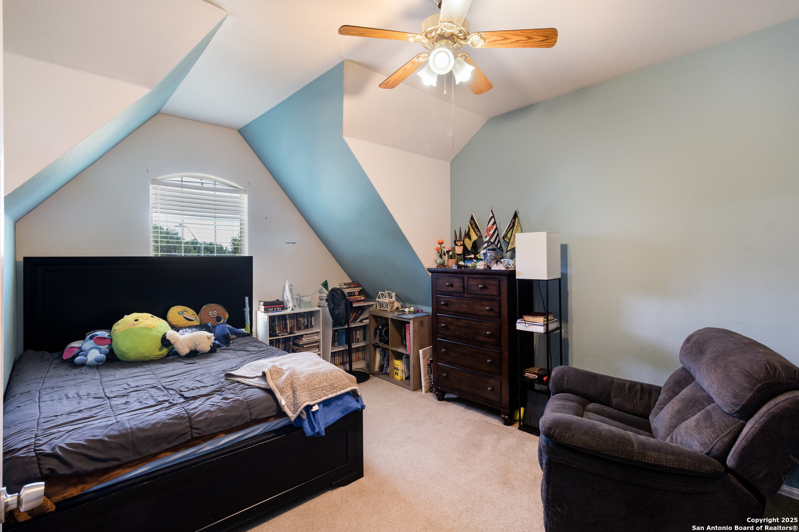 main property photo 20