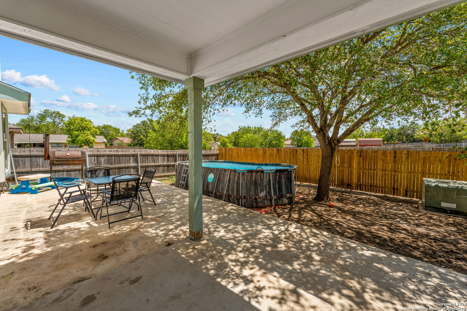 main property photo 22
