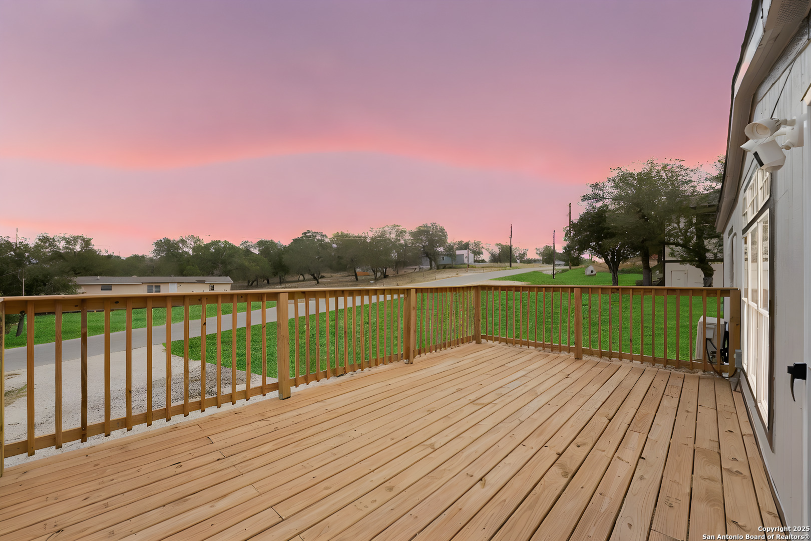 main property photo 19