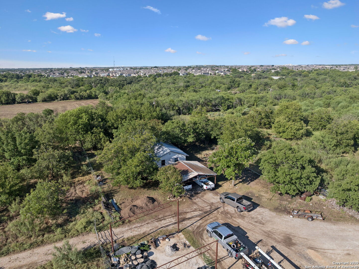 main property photo 44