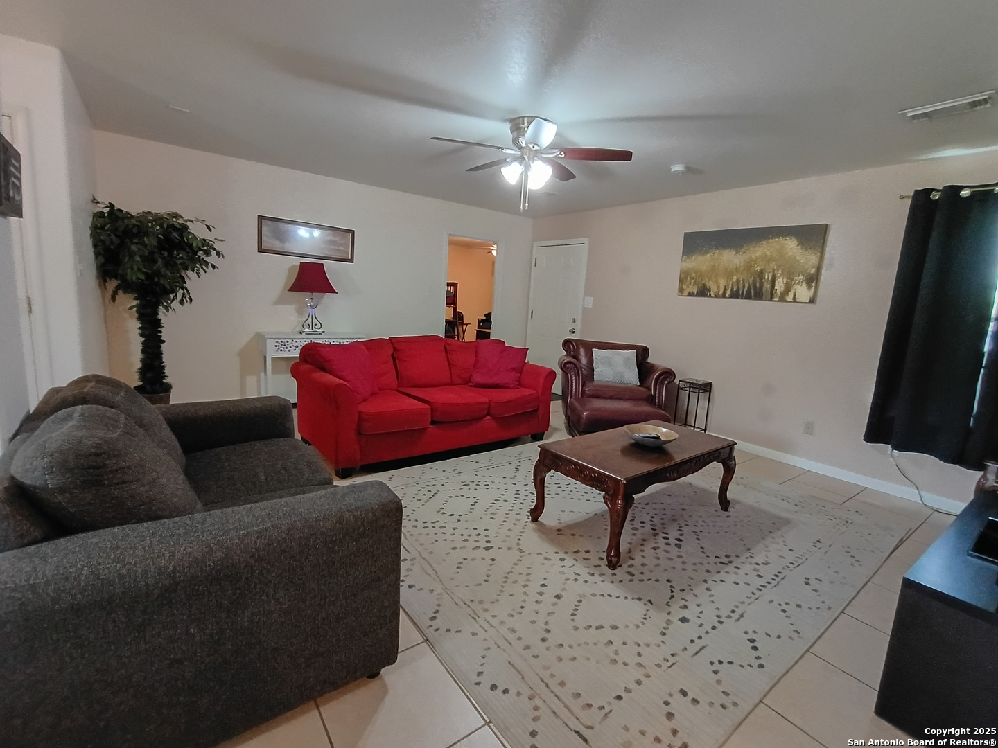 property viewer photo 11