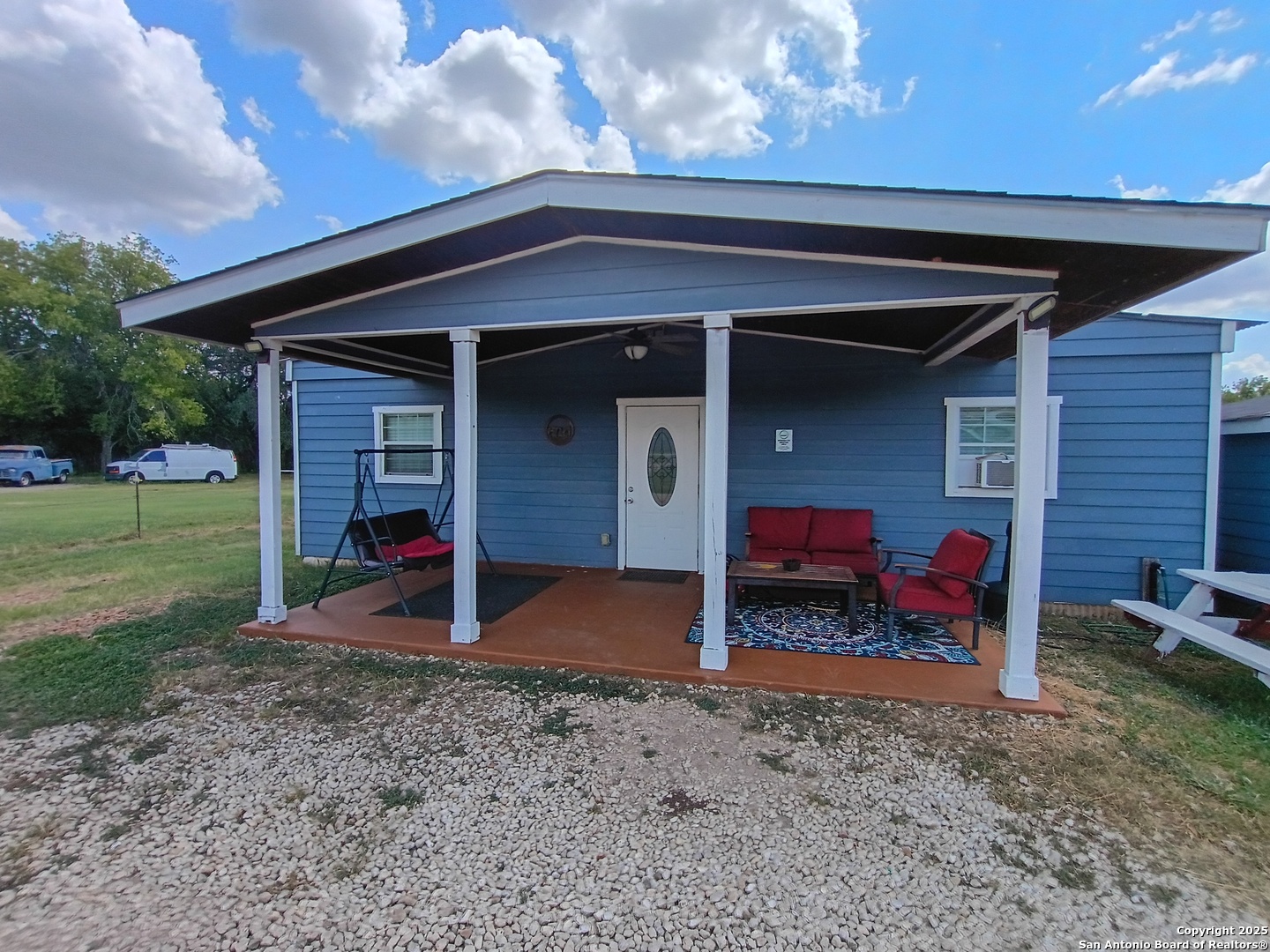 property viewer photo 21