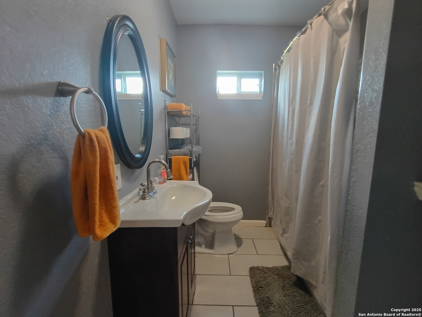property viewer photo 23