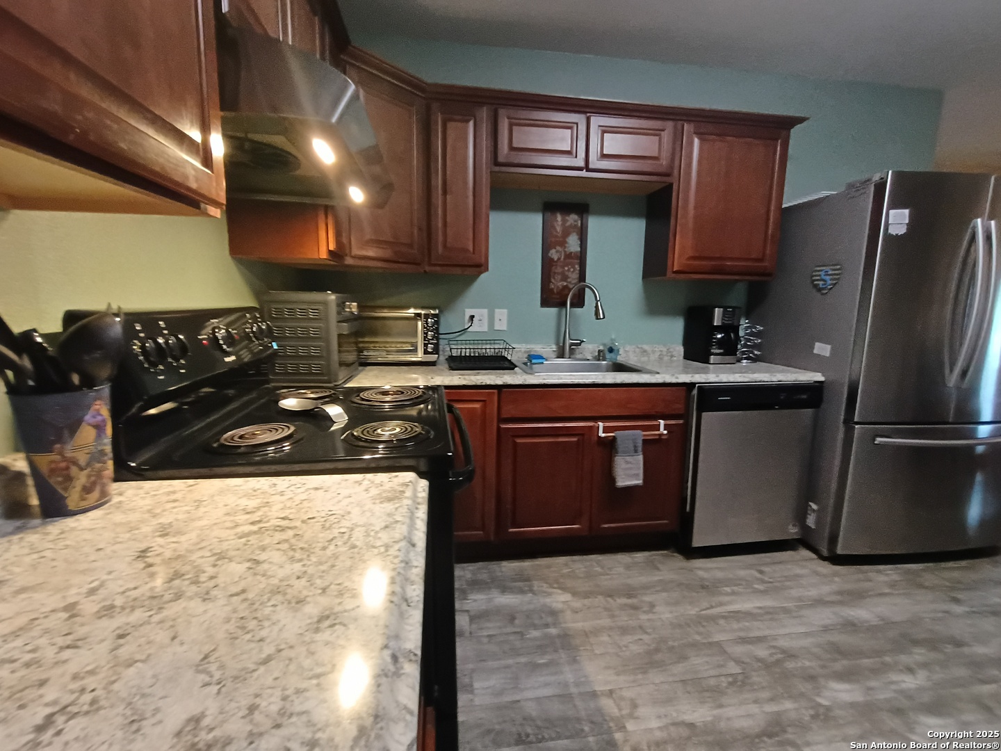 property viewer photo 29