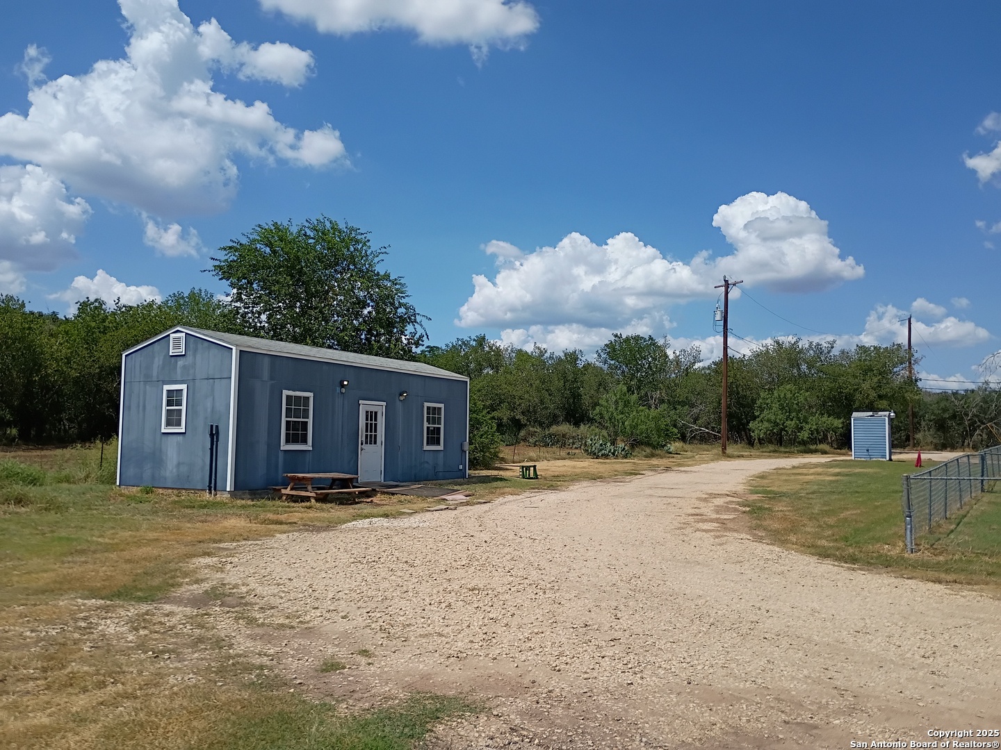 property viewer photo 38