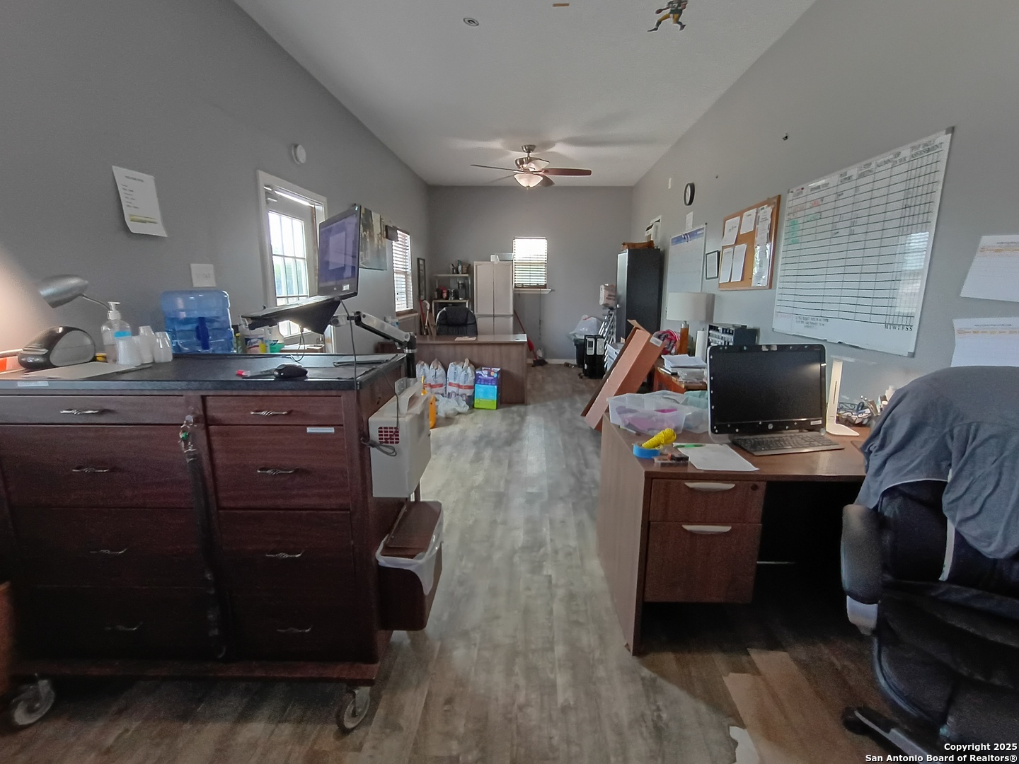 property viewer photo 44