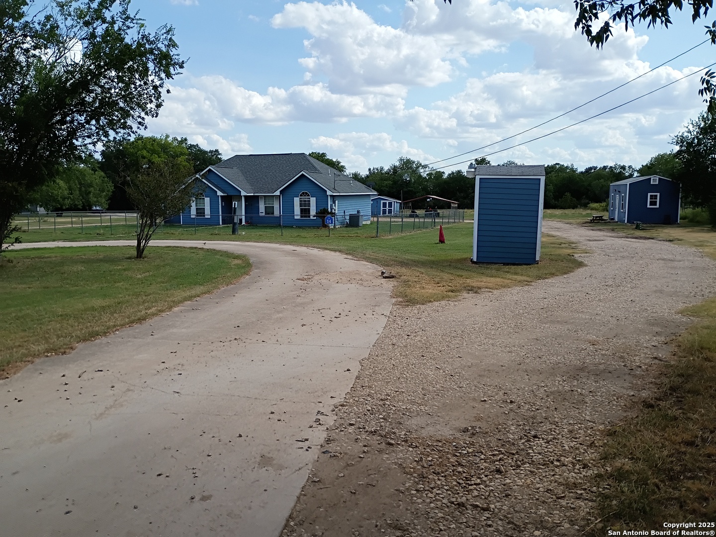 property viewer photo 47