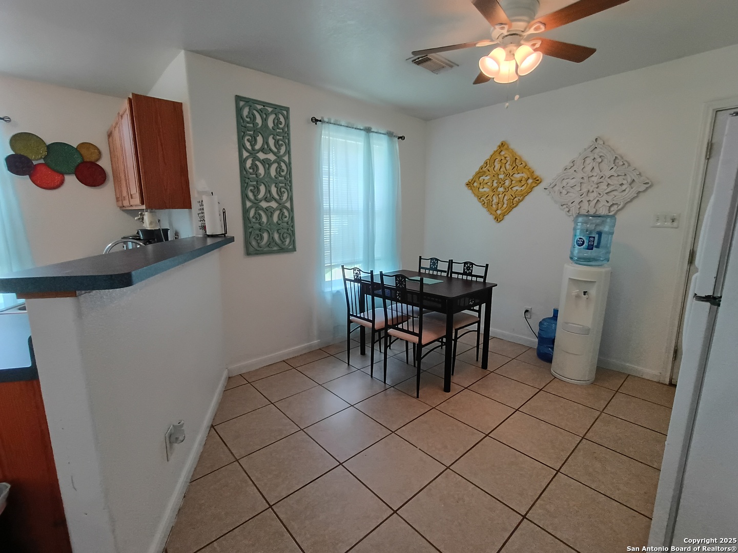 property viewer photo 6