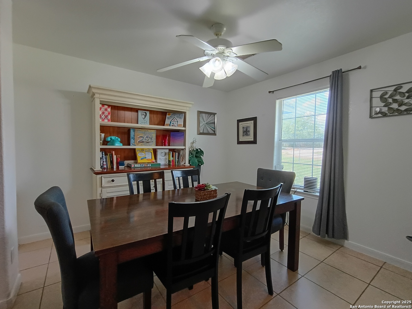 property viewer photo 9