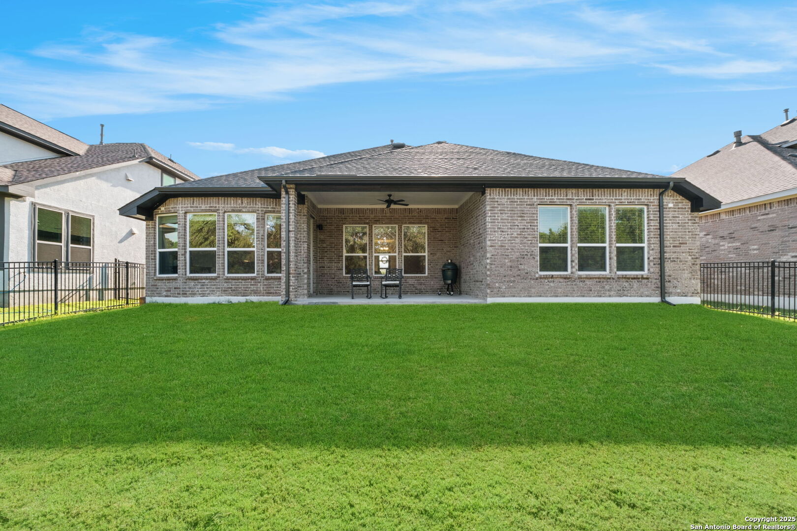 property viewer photo 25