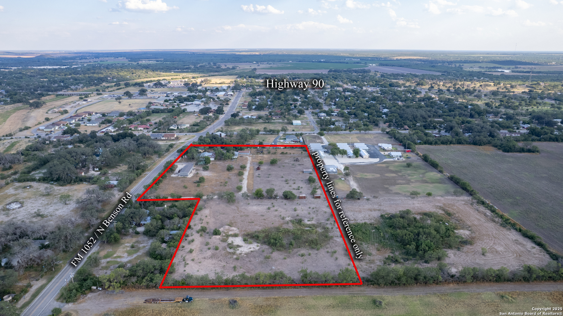 main property photo 40