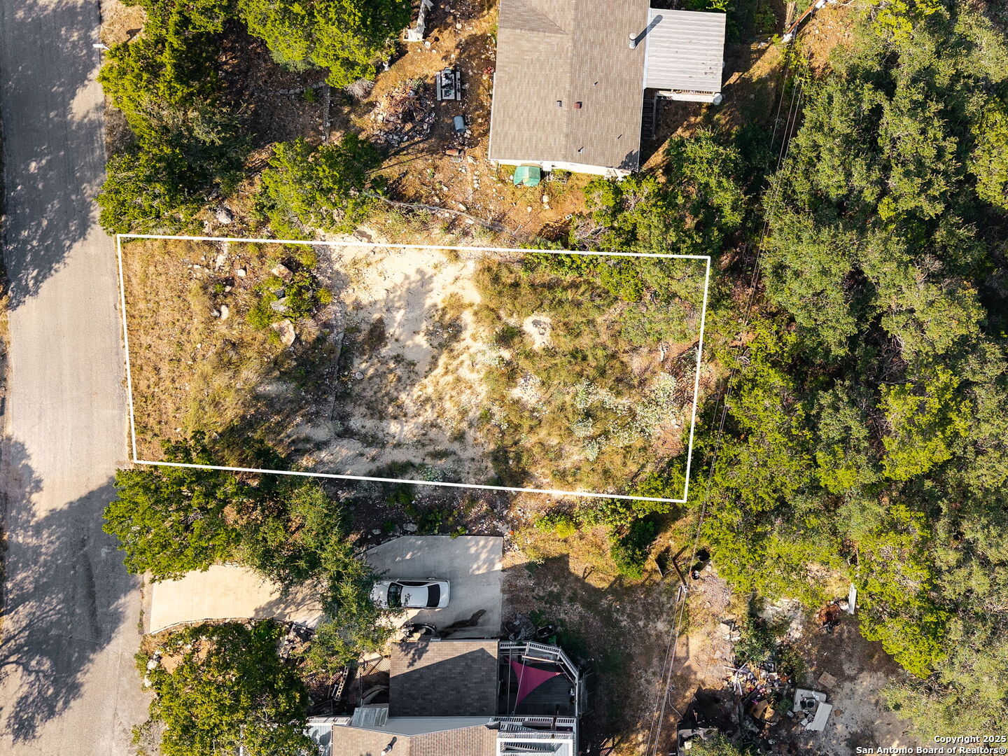 main property photo 6