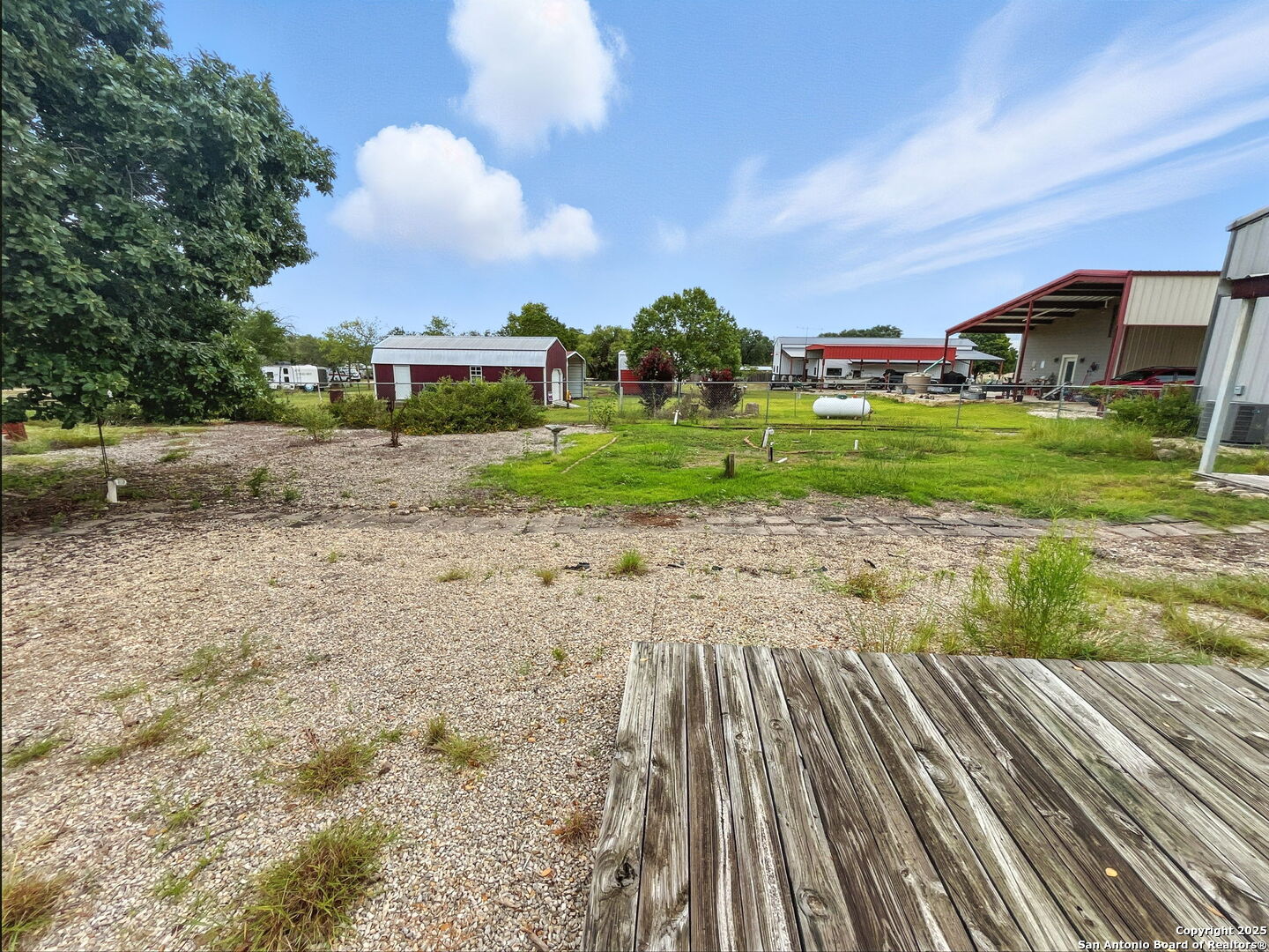 main property photo 26